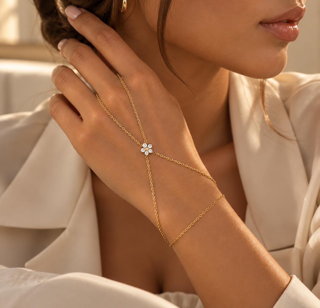 Le bracelet de main Aléa.